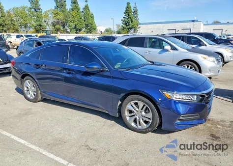 2019 Honda Accord Lx z USA, uszkodzony, nr VIN 1HGCV1F13KA069817